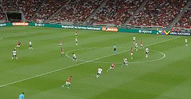 1654984549373067461.gif 动画 (3130).gif